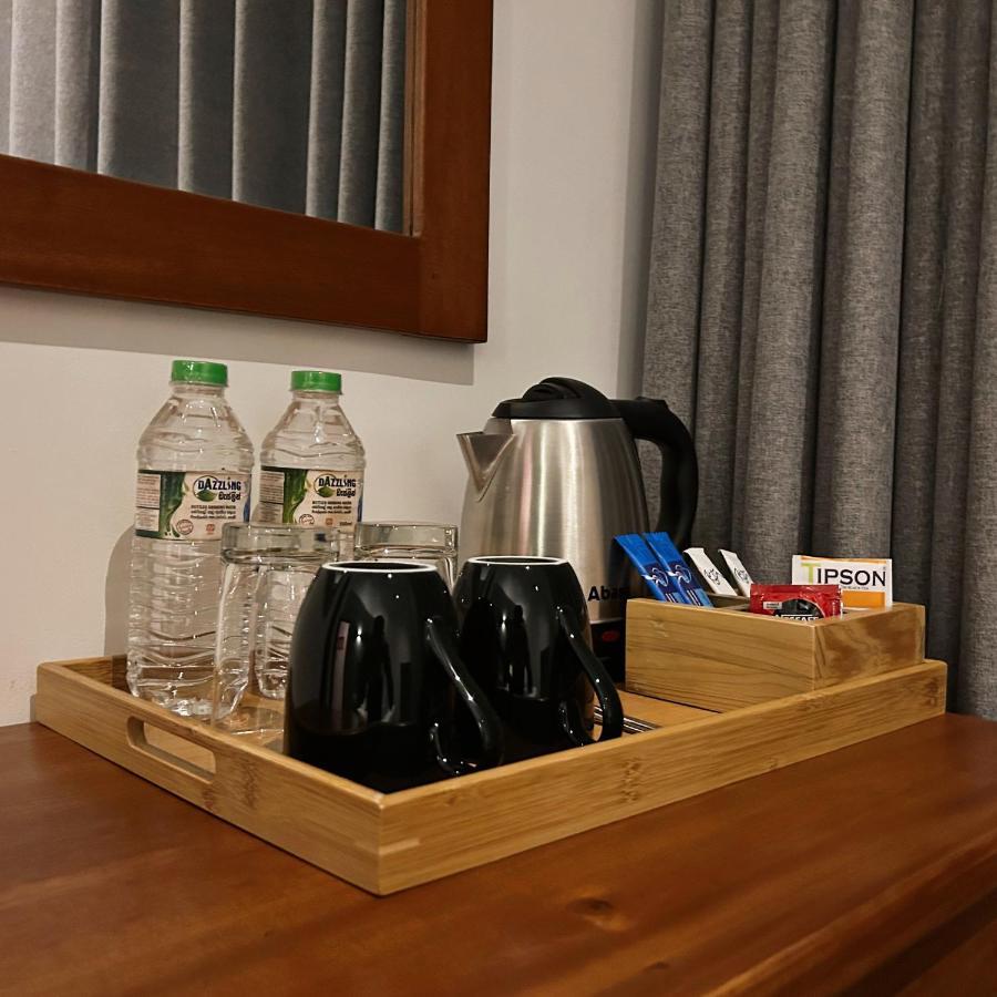 Cliveland Residence 캔디 외부 사진