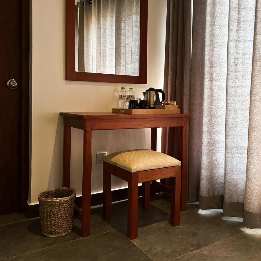 Cliveland Residence 캔디 외부 사진